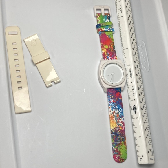 Nixon white Time Teller watch, paint splatter color silicone strap, new battery main image 14